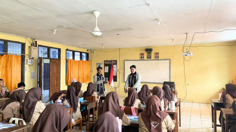 Class to Class Expo di MAN 2 Kota Cirebon: Duta Kampus Kenalkan Empat Jalur Masuk UIN Siber Syekh Nurjati Cirebon