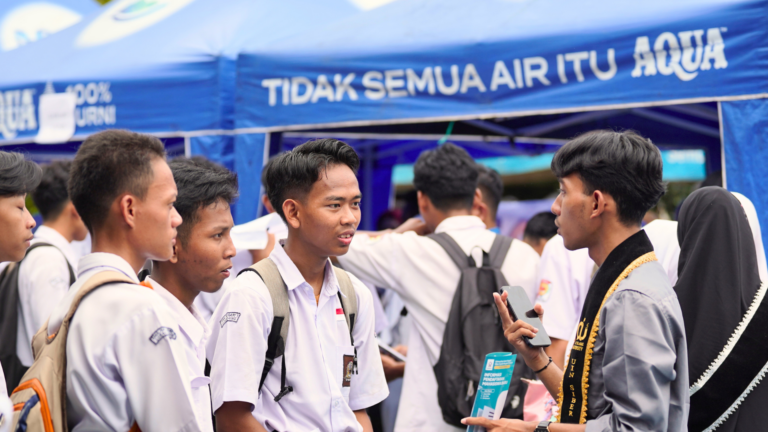Expo Pendidikan SMAN 1 Luragung, UIN Siber Syekh Nurjati Cirebon Sosialisasikan Kampus Siber dan Jalur Masuk PTKIN