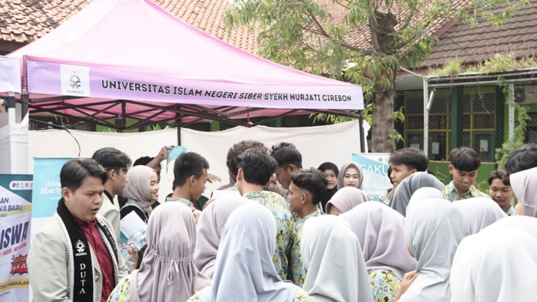 Membuka Gerbang Masa Depan: UIN Siber Syekh Nurjati Cirebon Ajak Siswa SMAN 1 Plumbon Kuliah di Era Digital